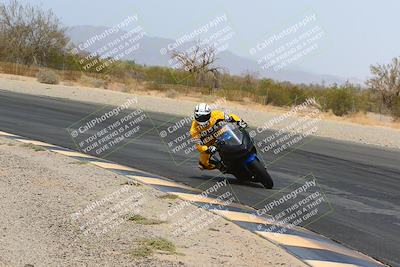 media/Apr-10-2022-SoCal Trackdays (Sun) [[f104b12566]]/Turn 3 Inside (1150am)/